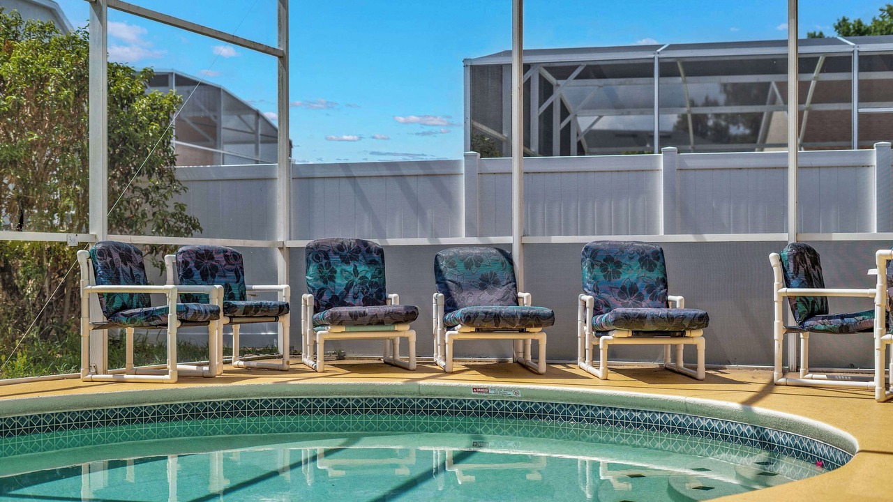 Photo of Outdoor in Lake Davenport Estates