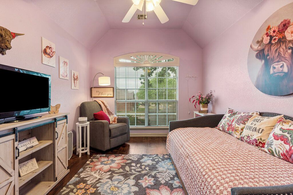 Photo of Bedroom in Bixby