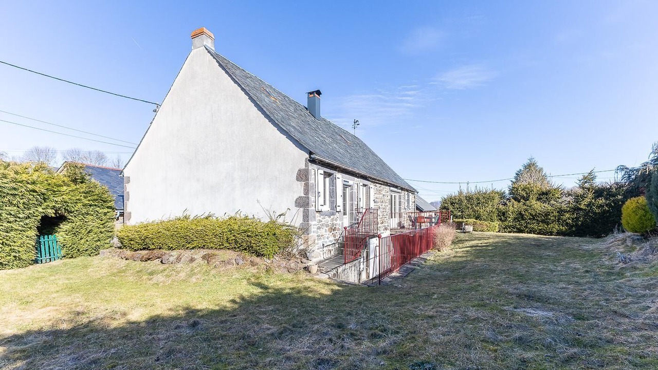 Photo of Outdoor in Vernines