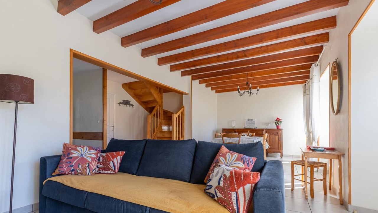 Photo of Livingroom in Jassat