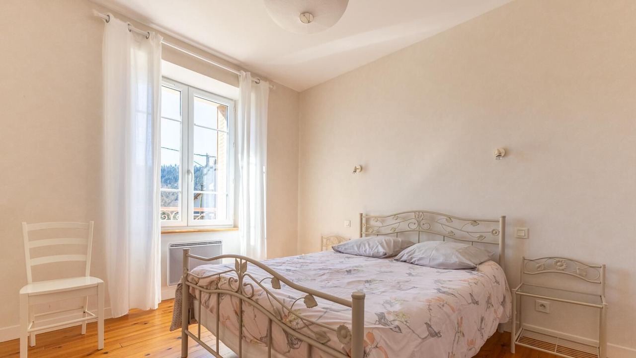 Photo of Bedroom in Jassat