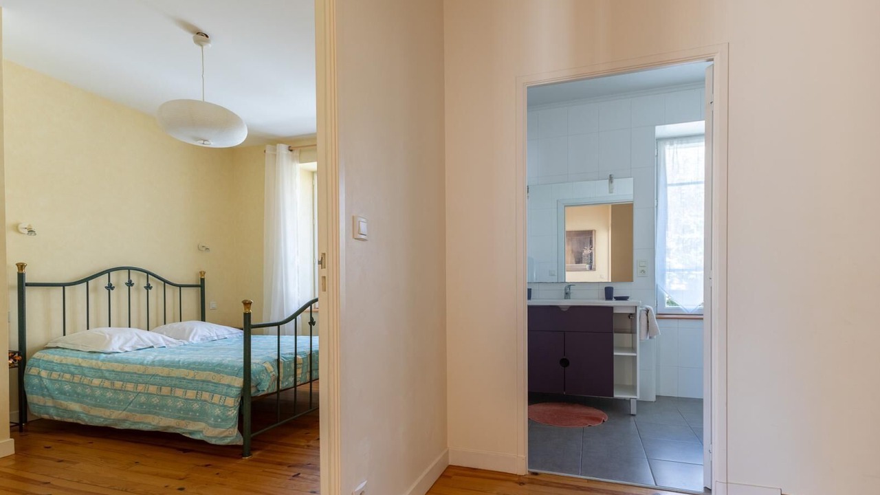 Photo of Bedroom in Jassat