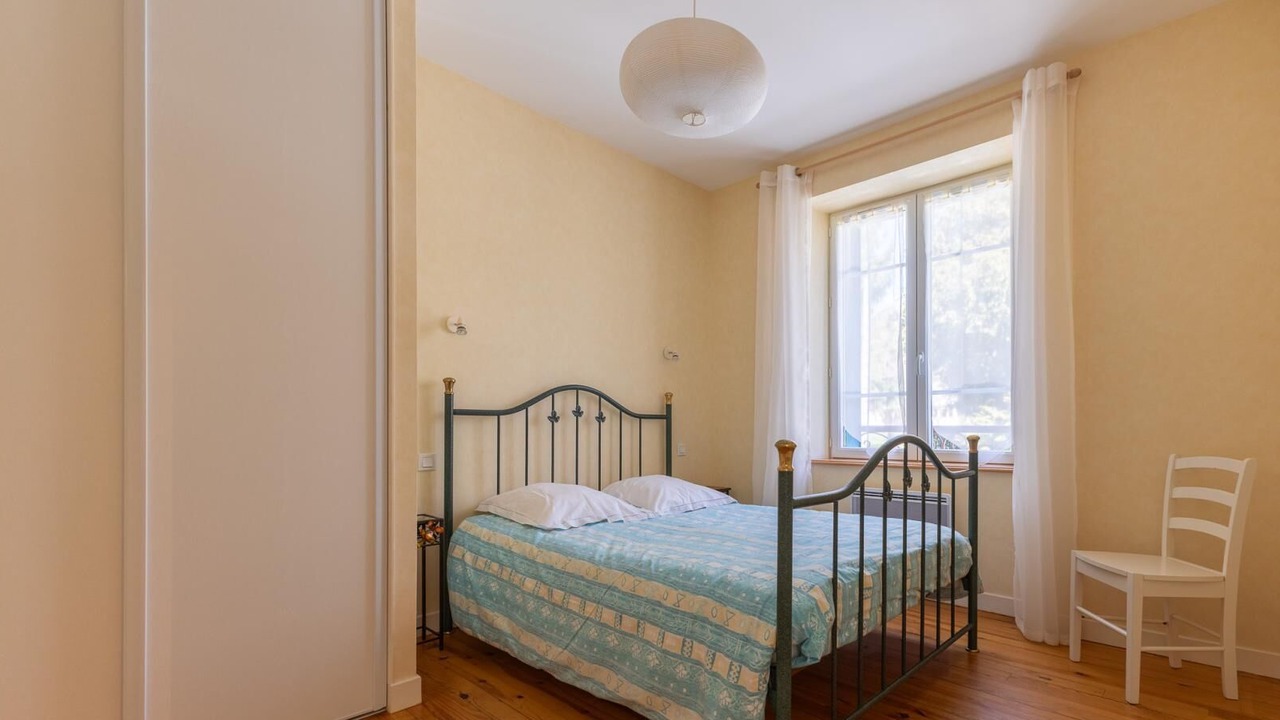 Photo of Bedroom in Jassat