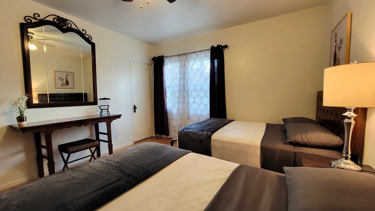 Photo of Bedroom in Beverly Hills