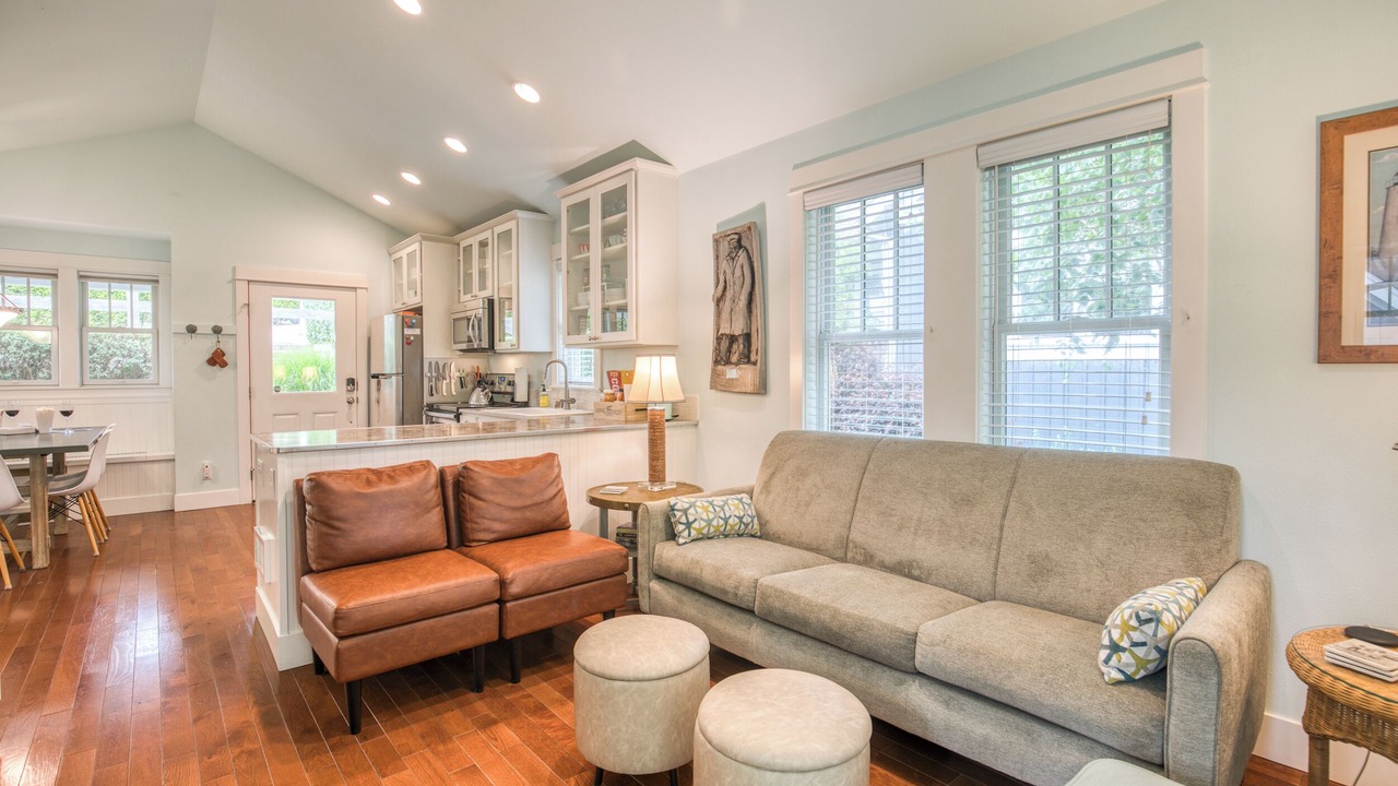 Photo of Bedroom in Seabrook