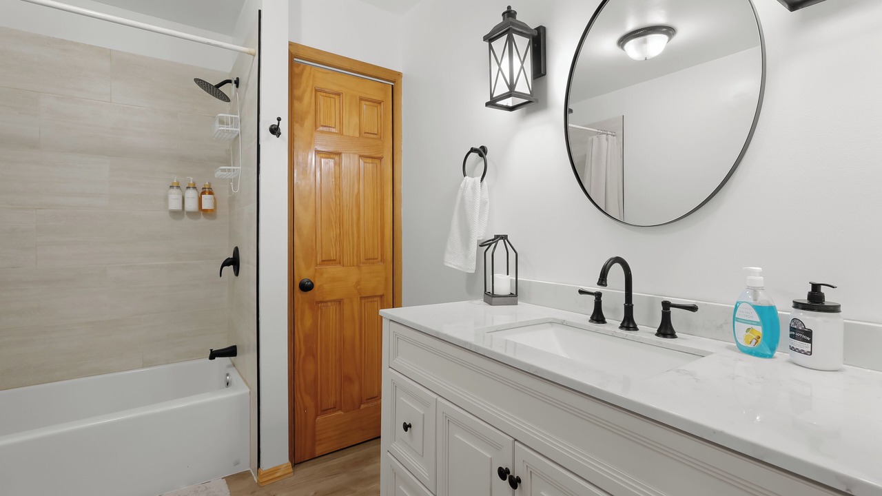 Photo of Bathroom in Abingdon