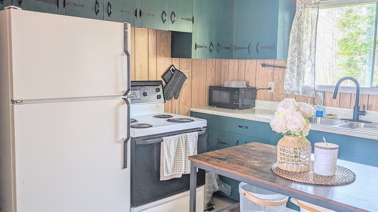 Photo of Kitchen in Douro-Dummer