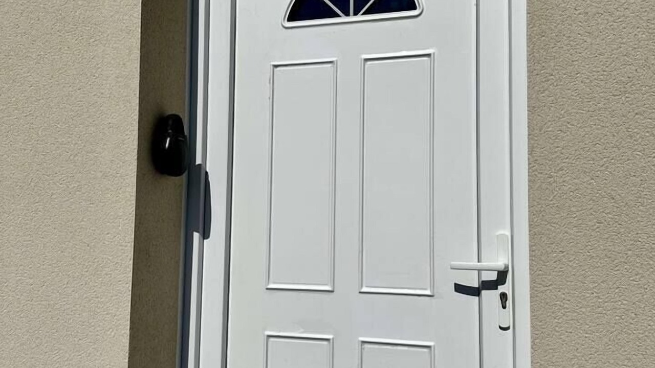 Photo of Outdoor in Justices