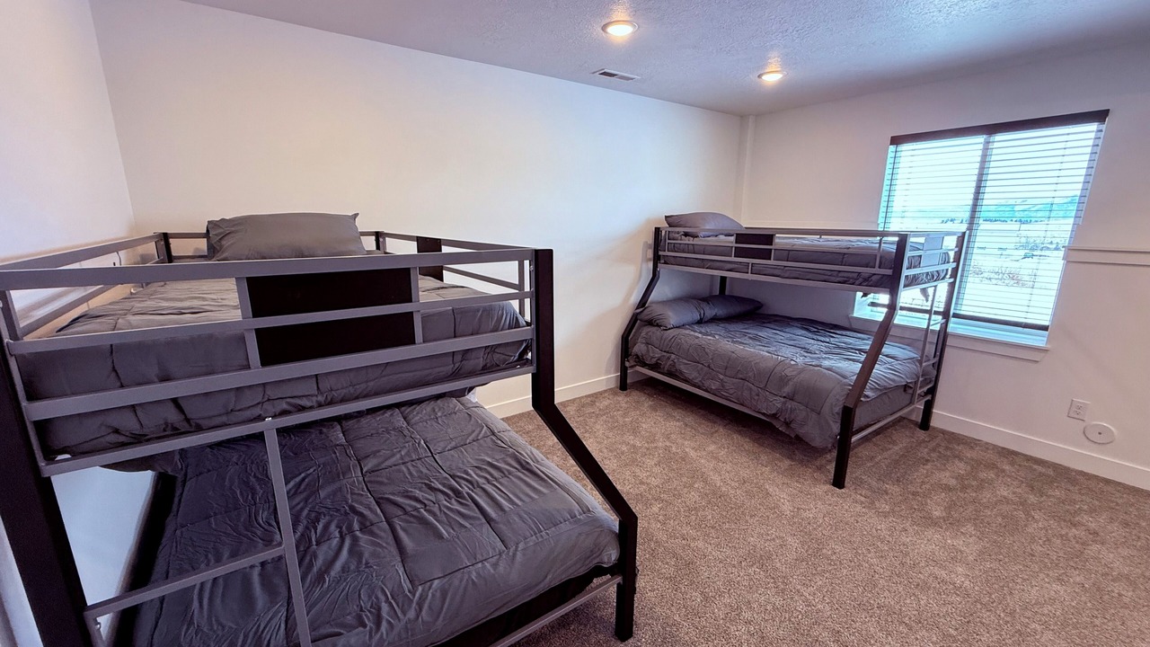 Photo of Bedroom in Sweetwater