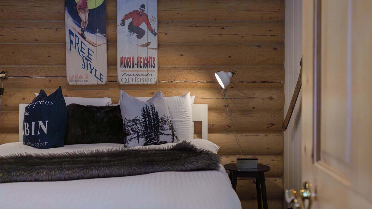 Photo of Bedroom in Fiddler Lake Resort