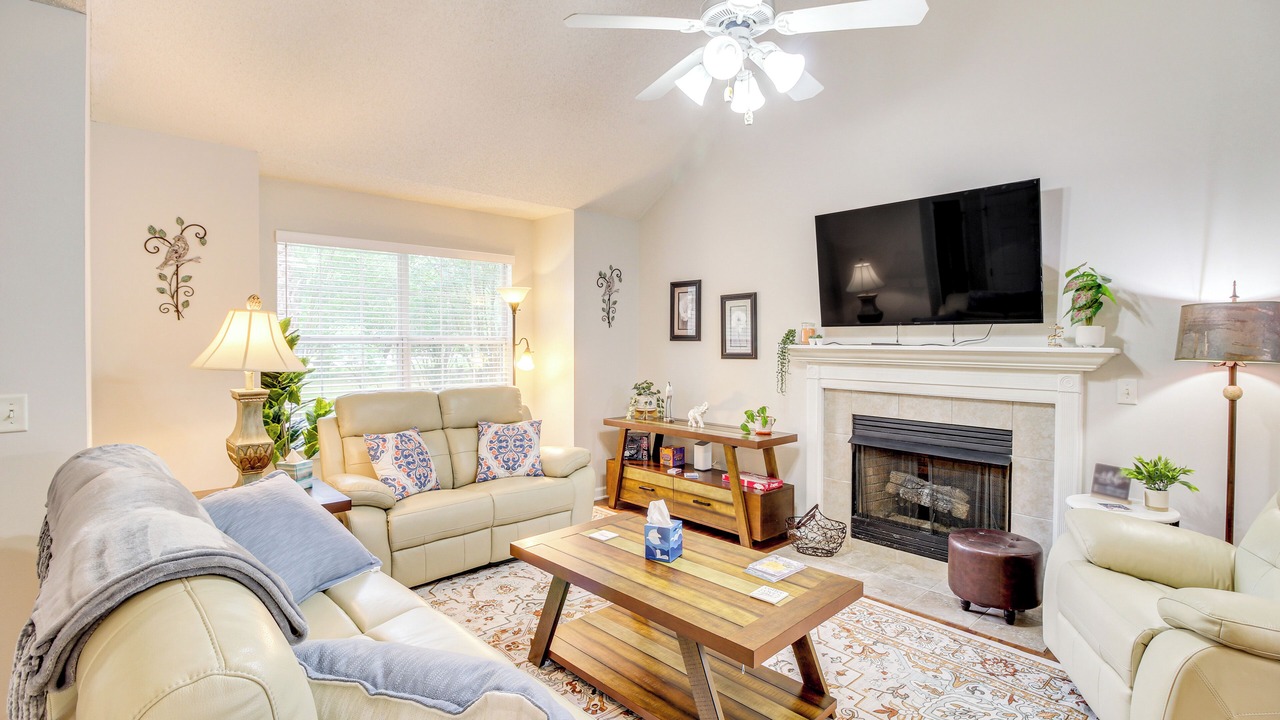 Photo of Others in Pooler