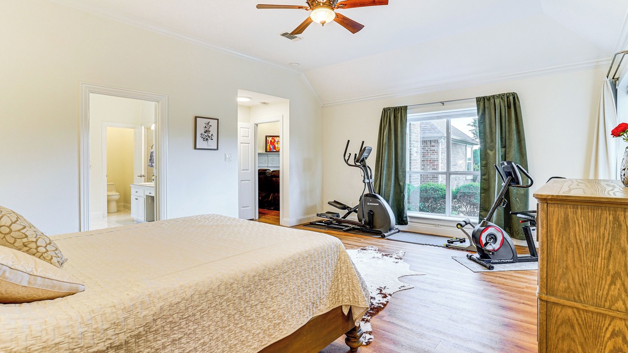Photo of Bedroom in Tarrant County