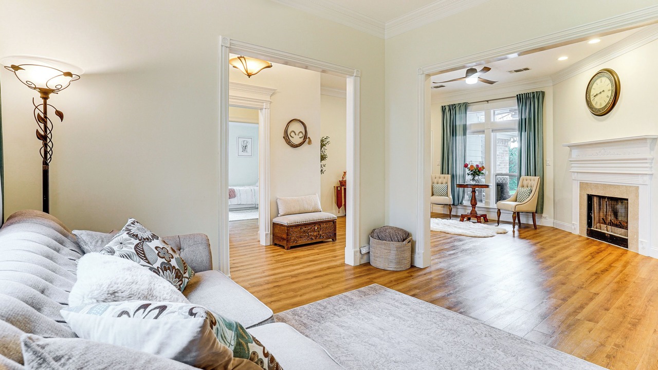 Photo of Livingroom in Tarrant County