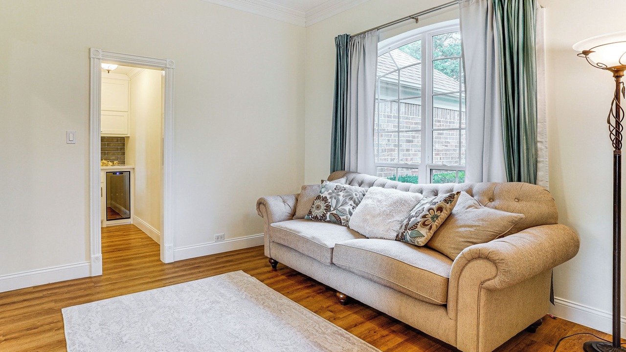 Photo of Livingroom in Tarrant County