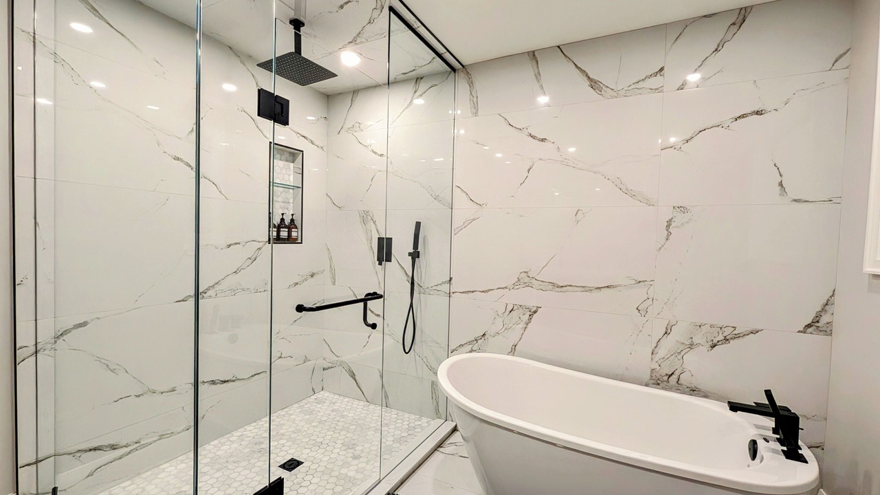 Photo of Bathroom in Niagara Falls