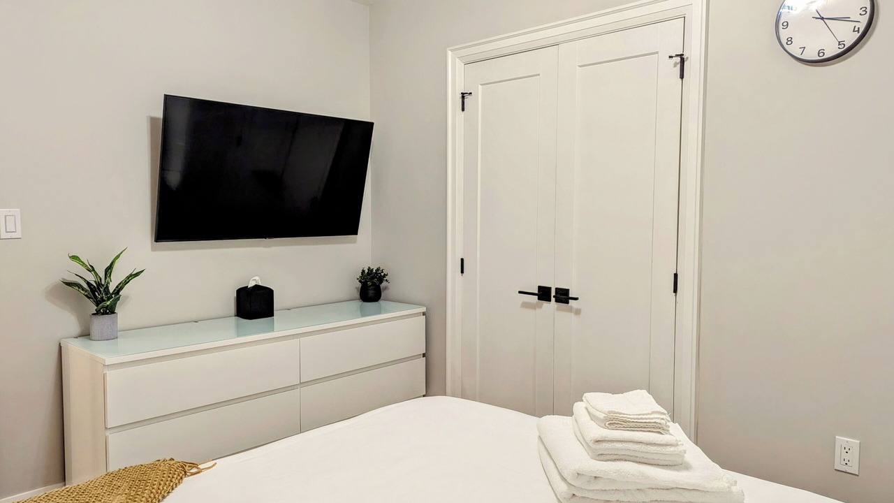 Photo of Bedroom in Niagara Falls