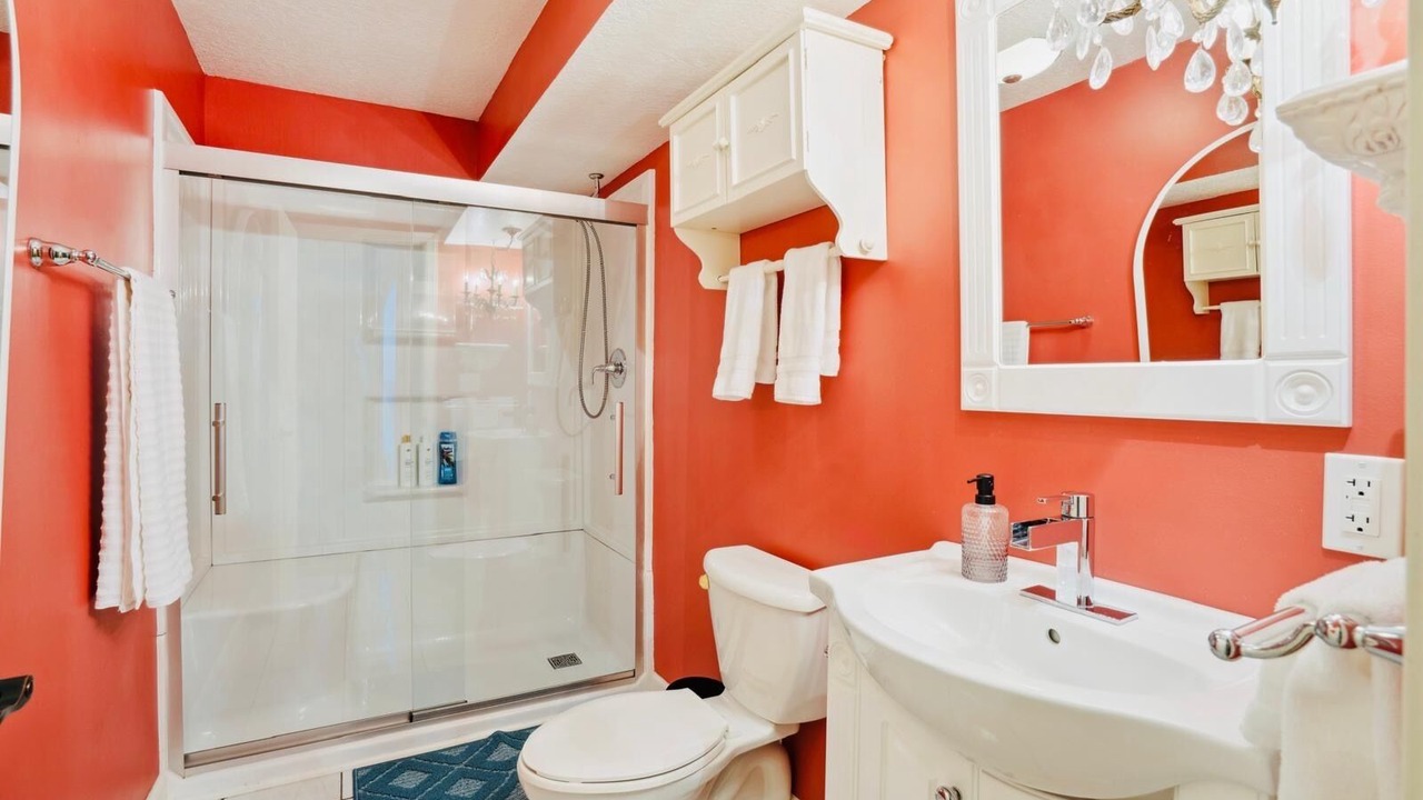 Photo of Bathroom in Greater South Side