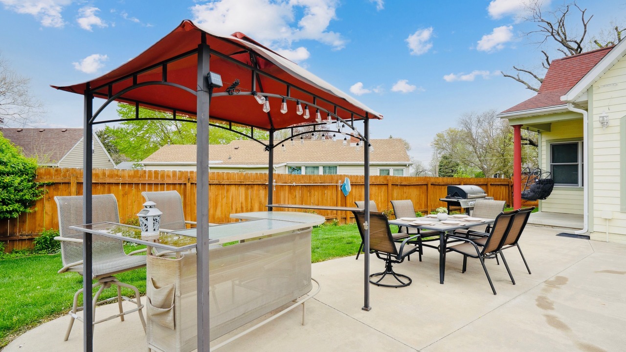 Photo of Outdoor in Greater South Side