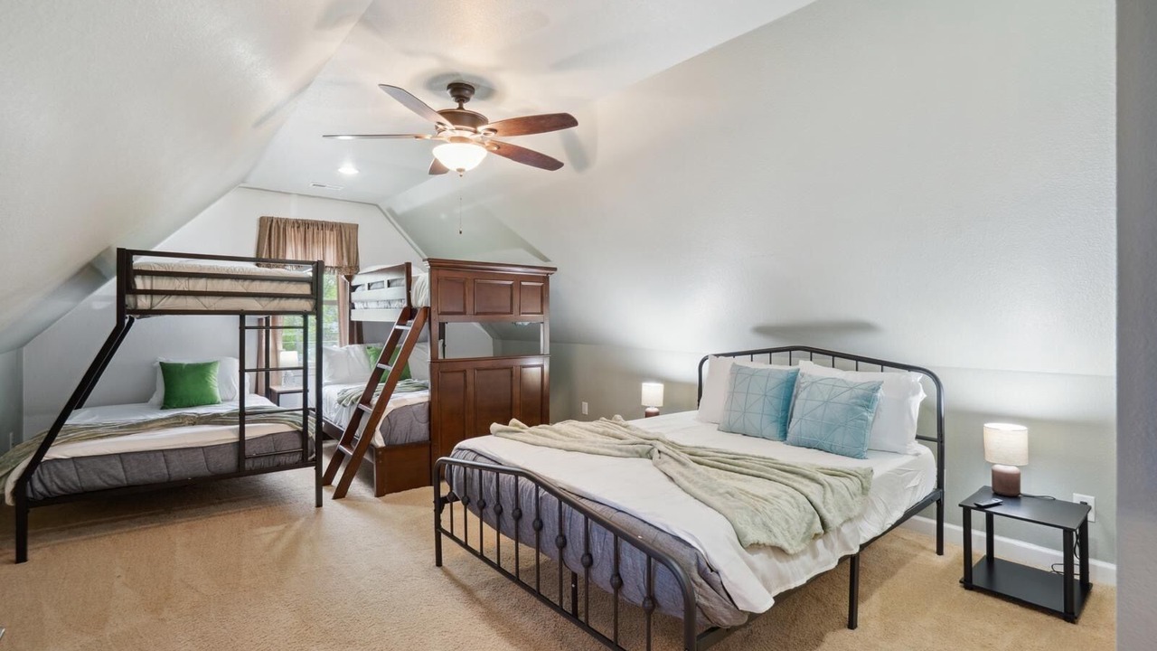 Photo of Bedroom in Greater South Side