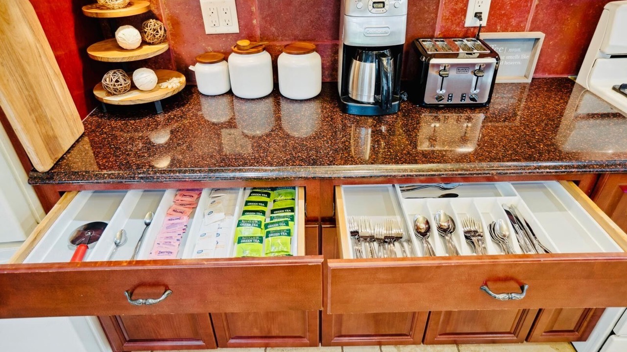 Photo of Kitchen in Greater South Side