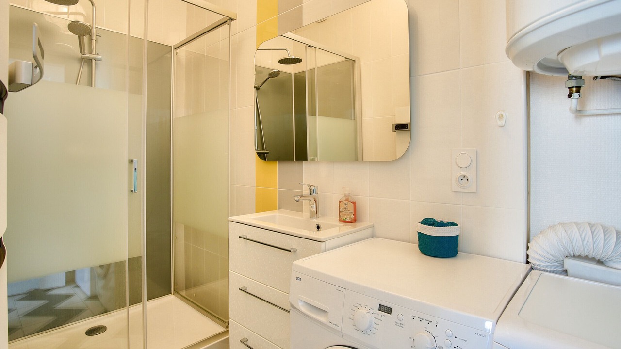 Photo of Bathroom in La Richardais