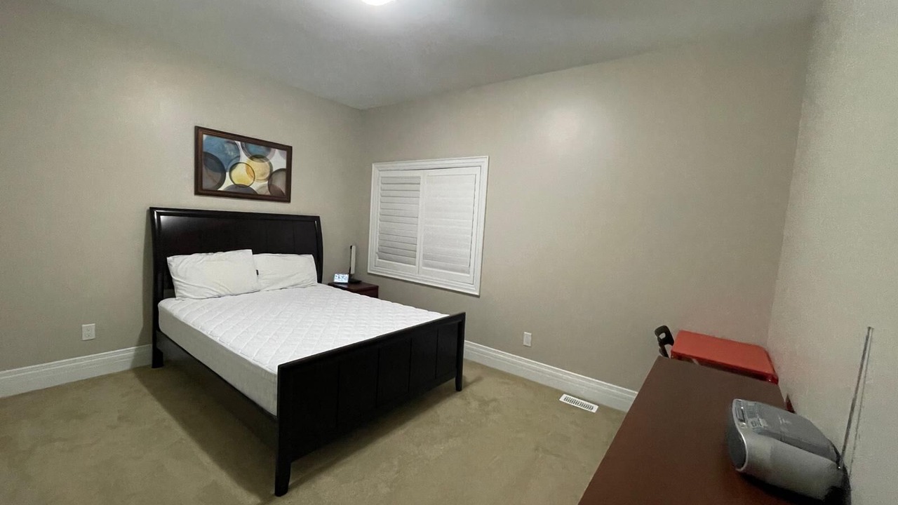 Photo of Bedroom in Gormley