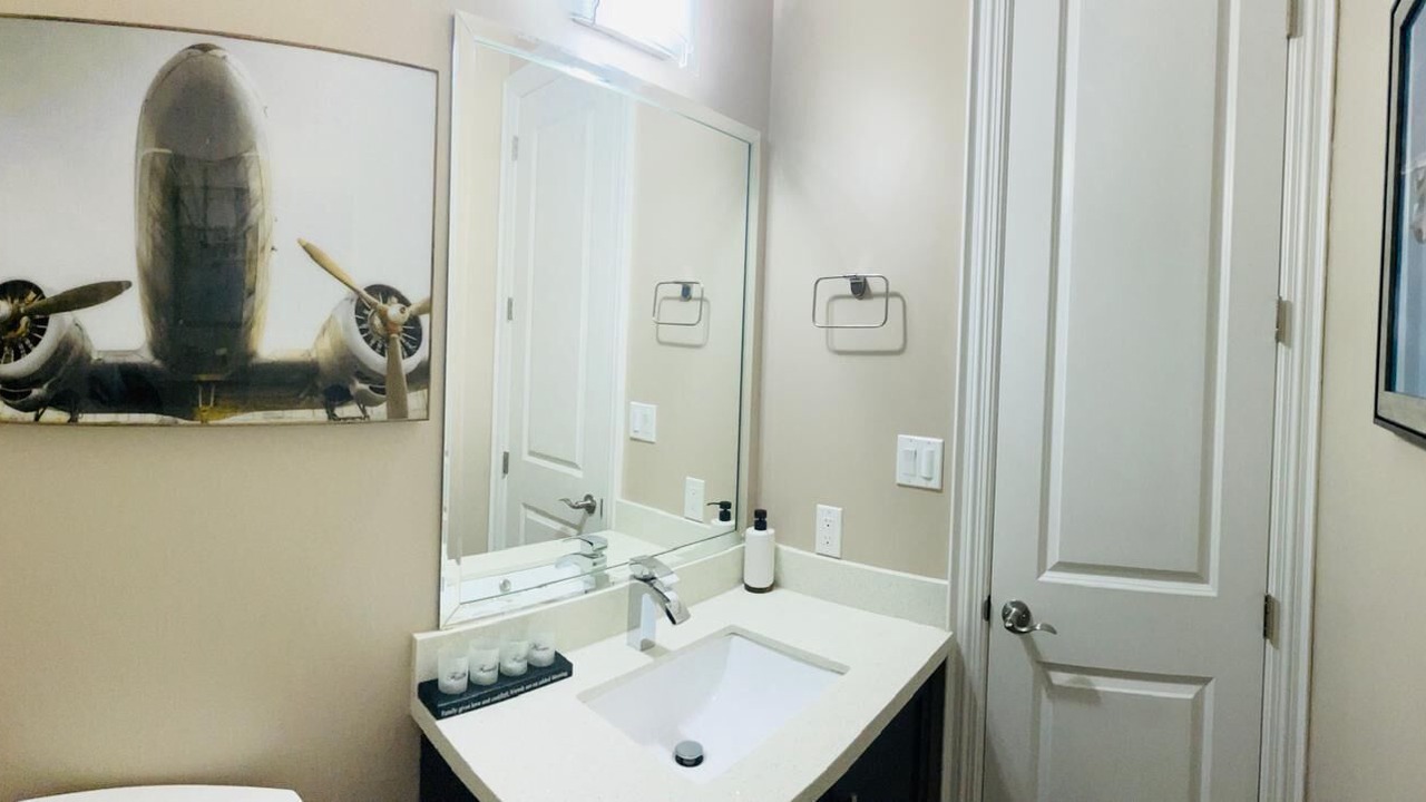 Photo of Bathroom in Gormley