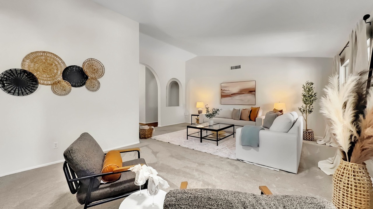 Photo of Livingroom in Oakwood
