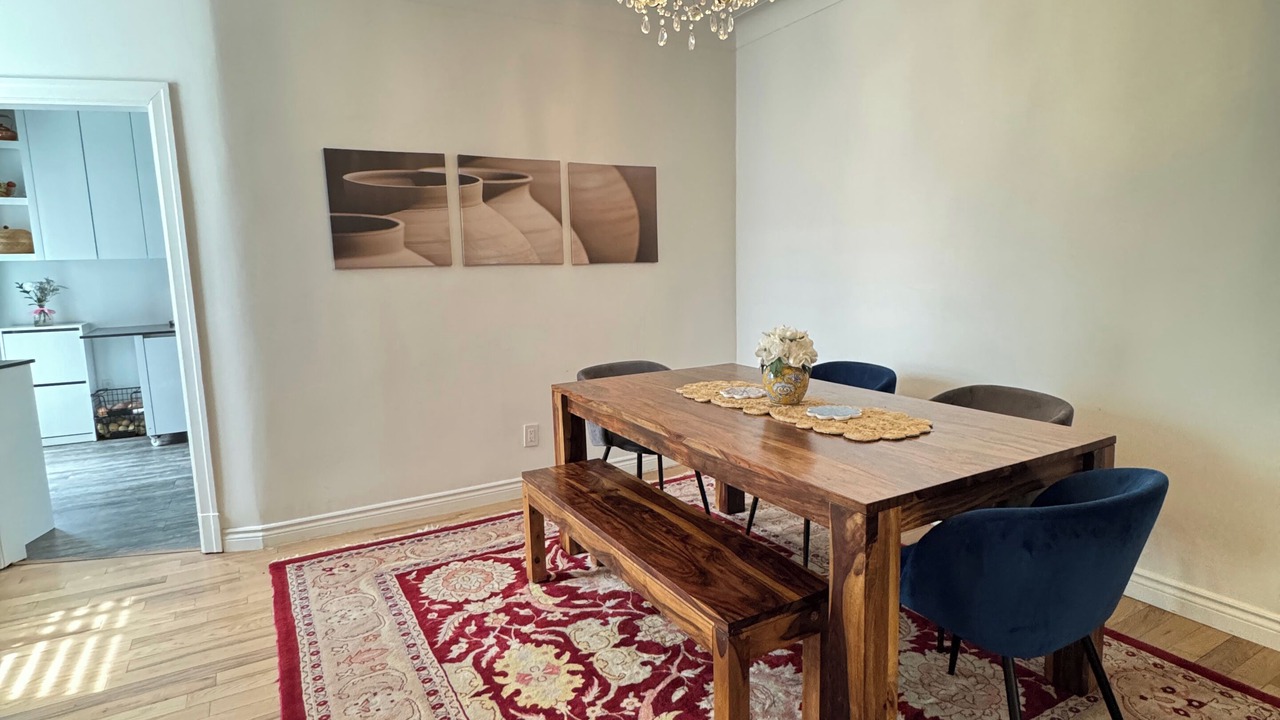 Photo of Others in Cote-Des-Neiges—Notre-Dame-De-Grace