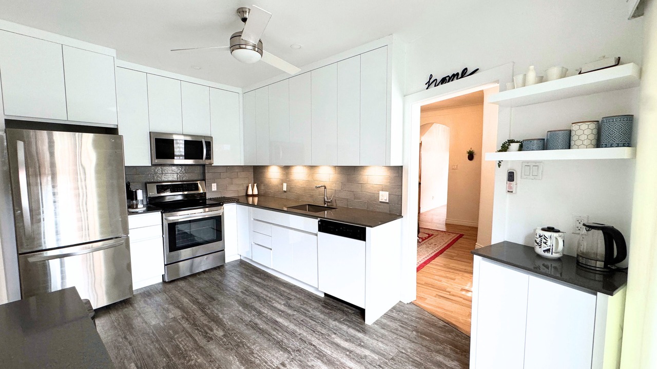Photo of Kitchen in Cote-Des-Neiges—Notre-Dame-De-Grace