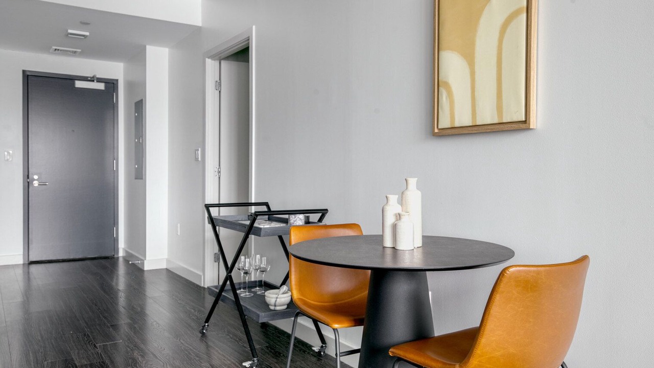 Photo of Others in Central-Maverick Square - Paris Street