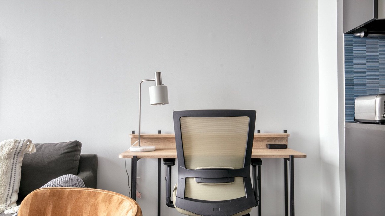 Photo of Others in Central-Maverick Square - Paris Street