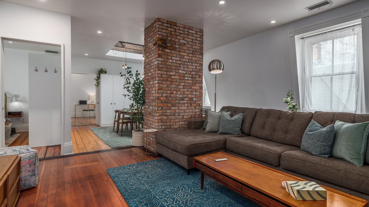 Photo of Livingroom in Federal Hill