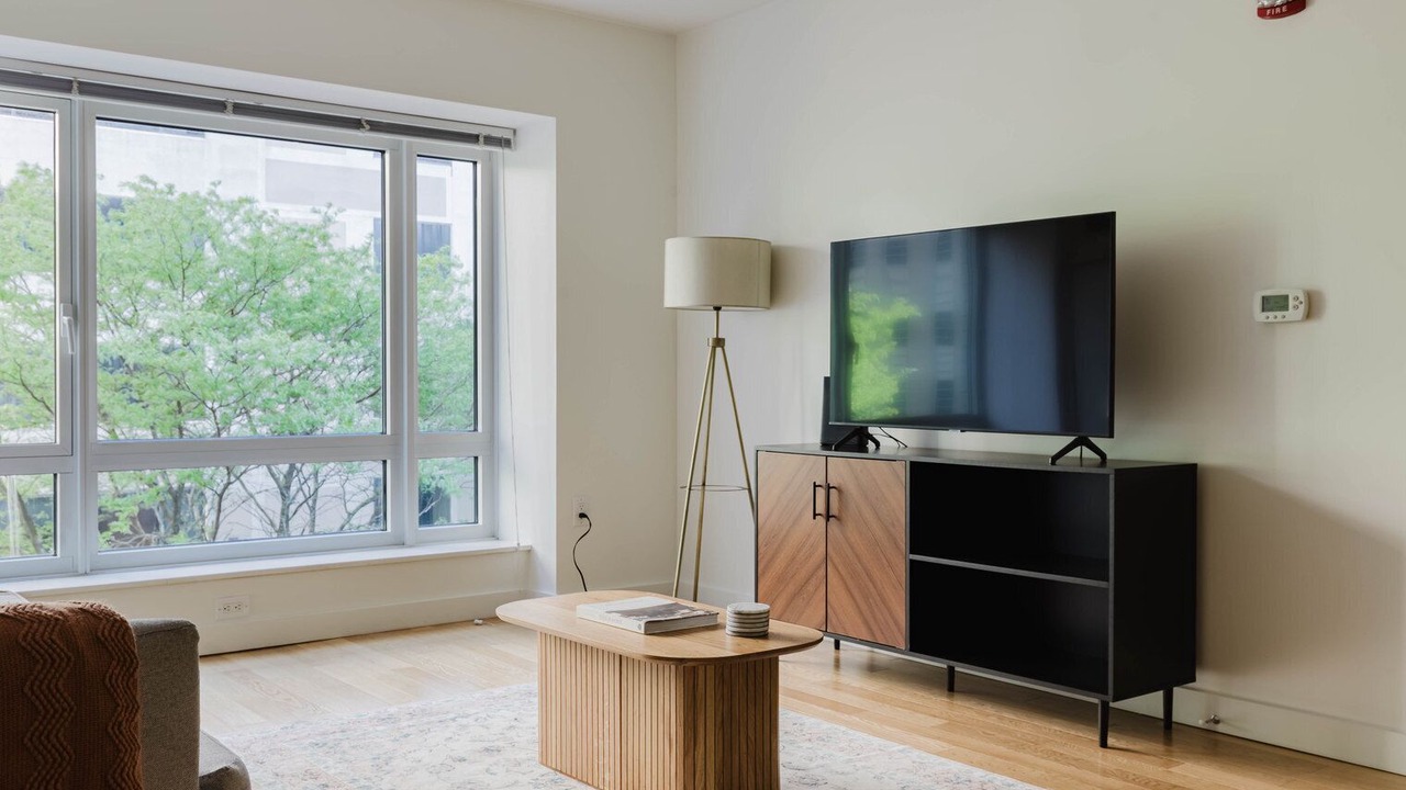 Photo of Livingroom in Back Bay East