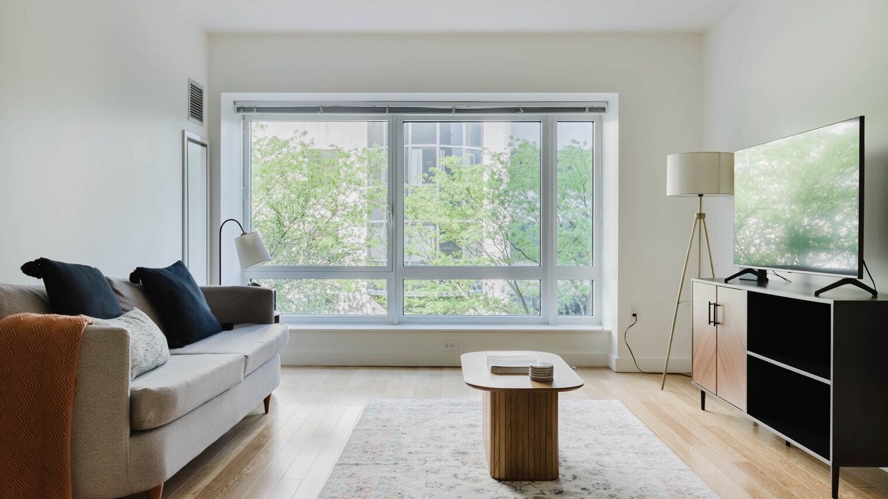 Photo of Livingroom in Back Bay East