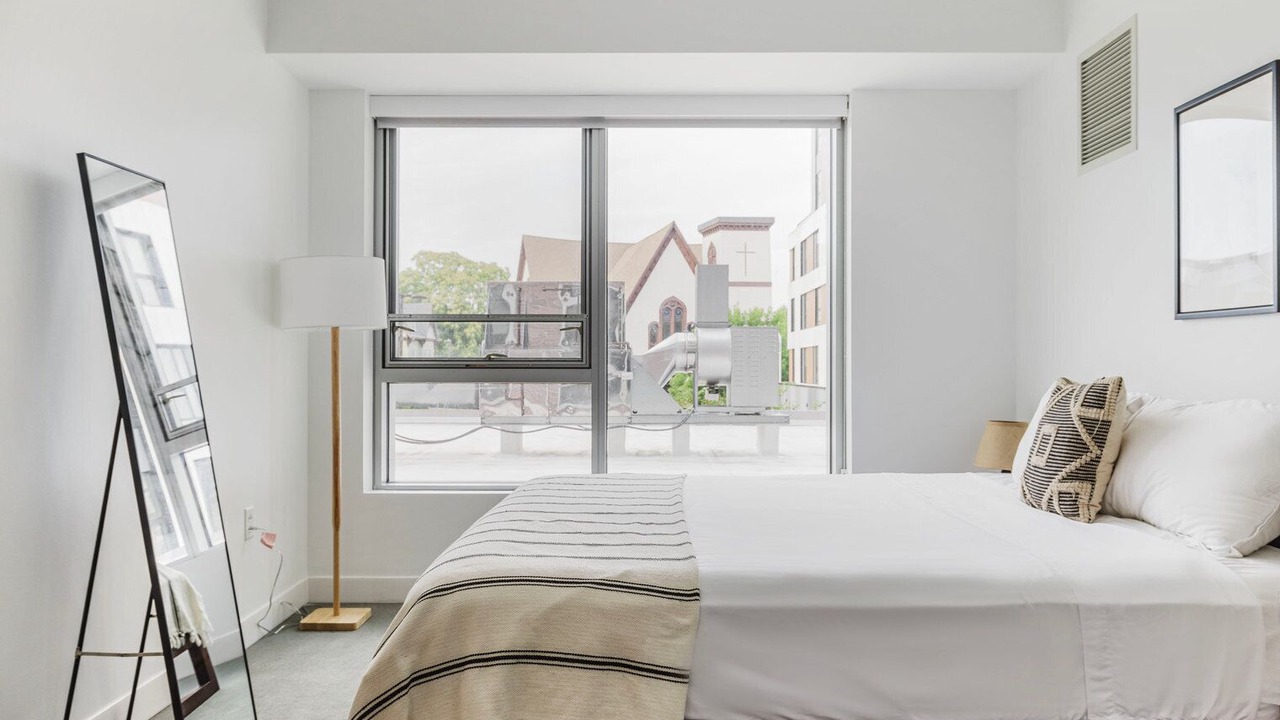 Photo of Bedroom in Central Square