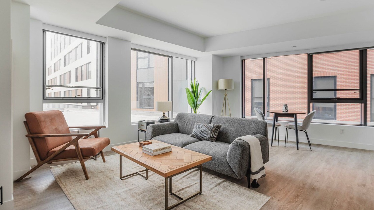 Photo of Livingroom in Central Square