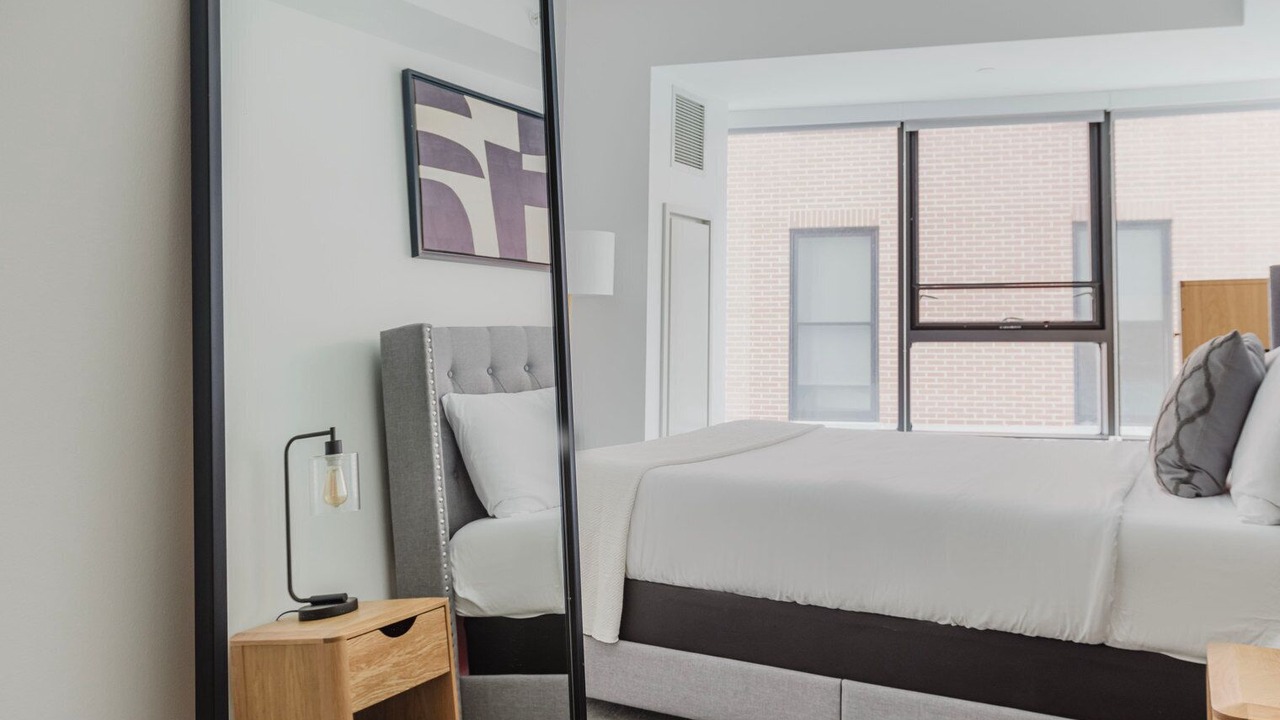 Photo of Bedroom in Central Square