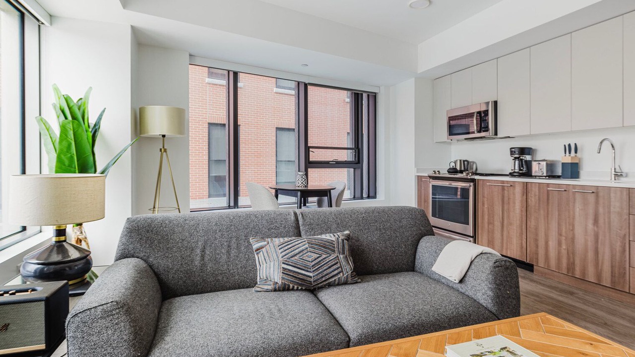 Photo of Livingroom in Central Square