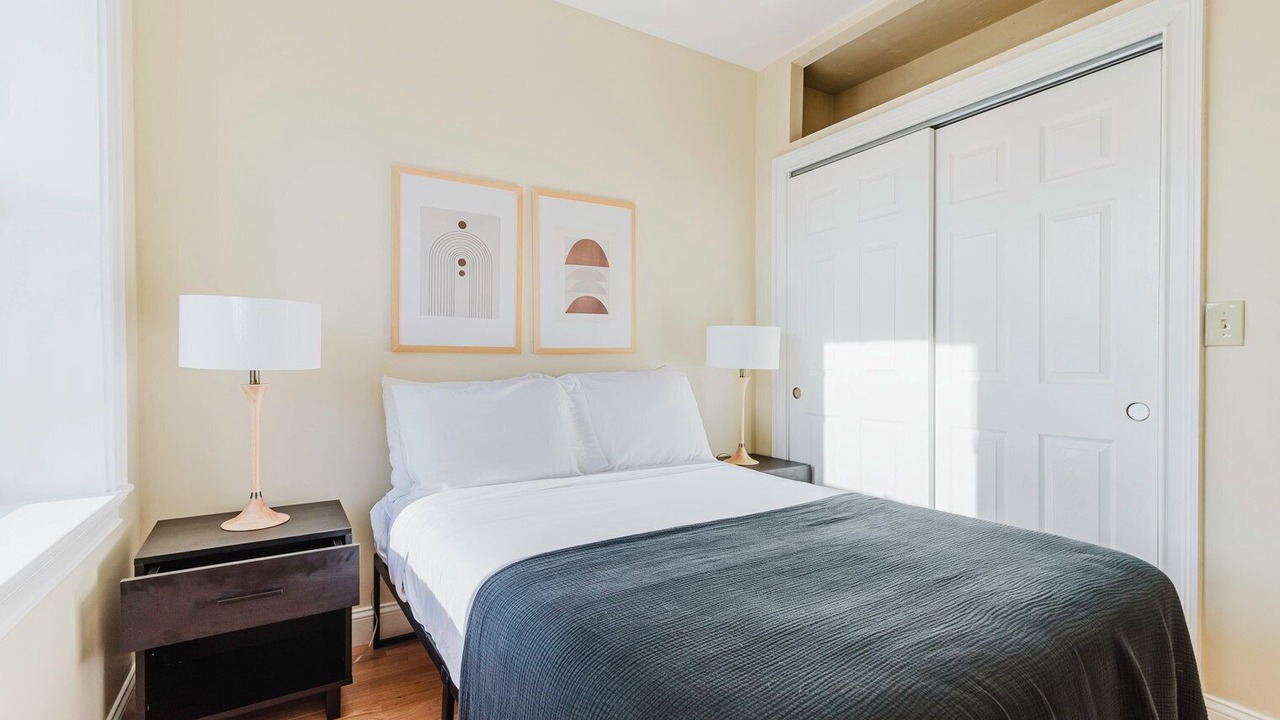 Photo of Bedroom in North End