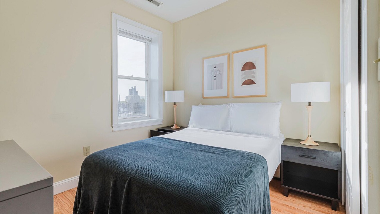 Photo of Bedroom in North End