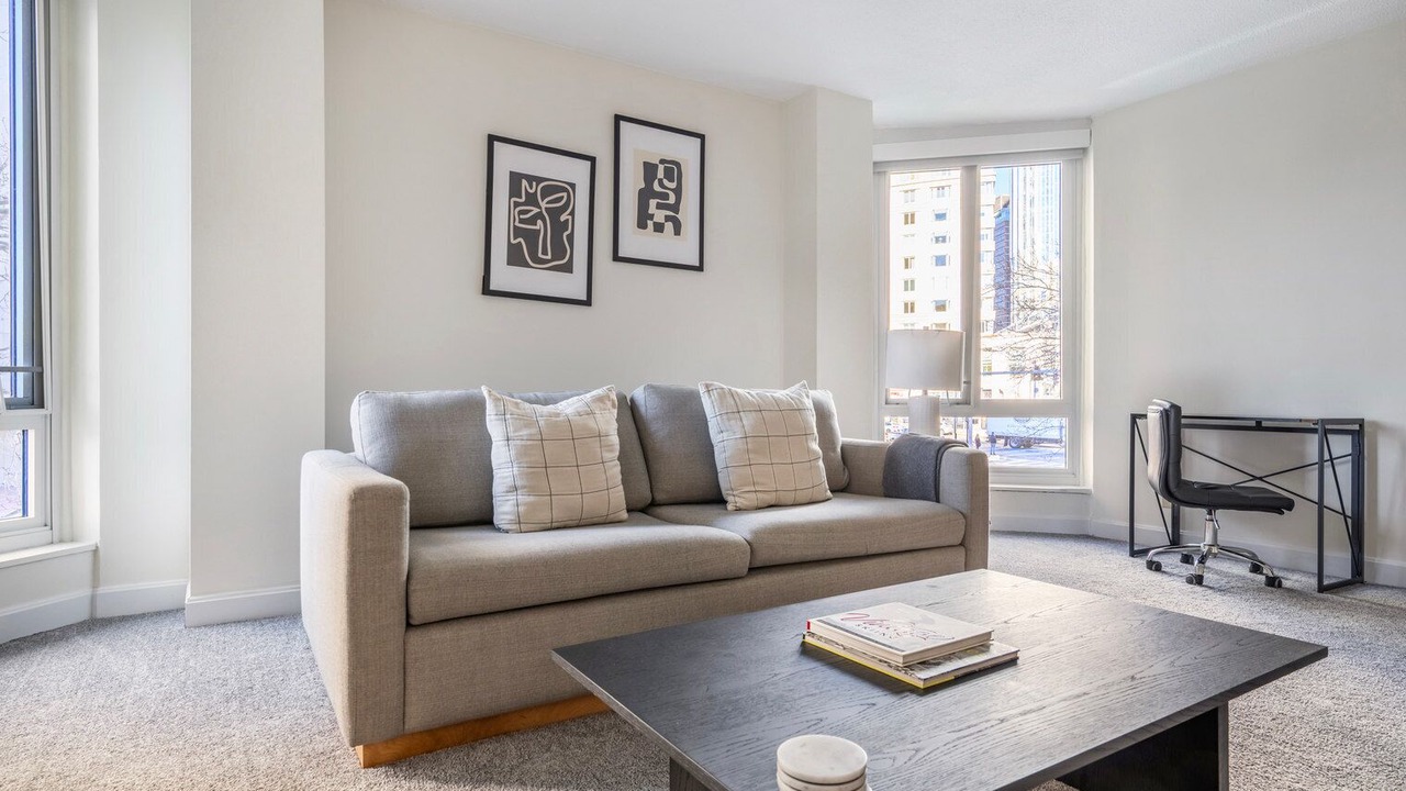 Photo of Livingroom in Prudential - St. Botolph