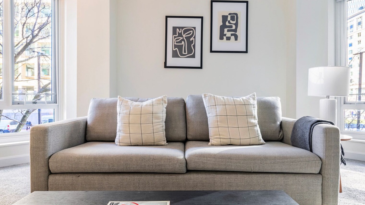 Photo of Livingroom in Prudential - St. Botolph