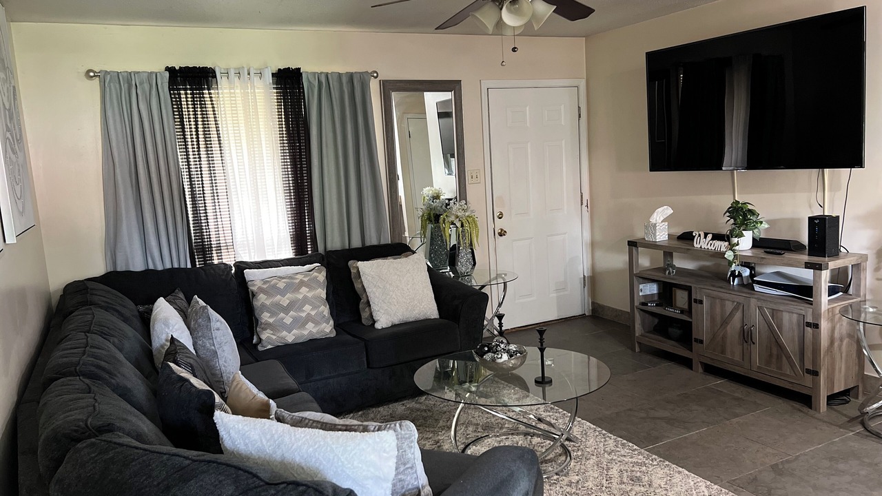 Photo of Livingroom in Osceola