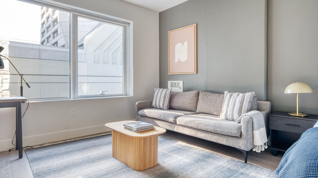 Photo of Livingroom in Downtown San Francisco