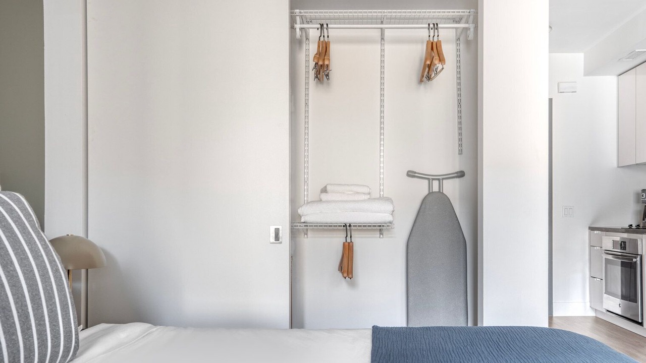 Photo of Bedroom in Downtown San Francisco