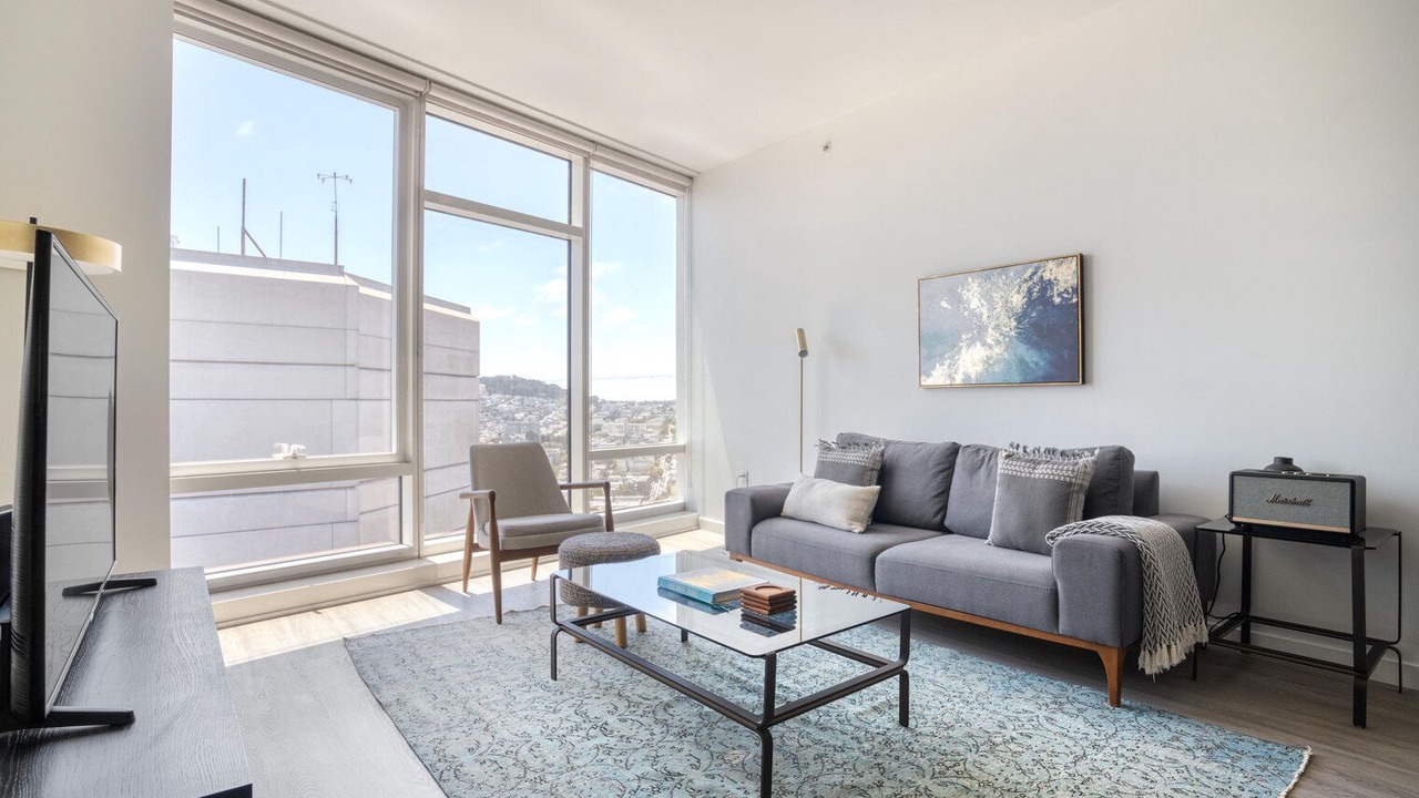 Photo of Livingroom in Downtown San Francisco