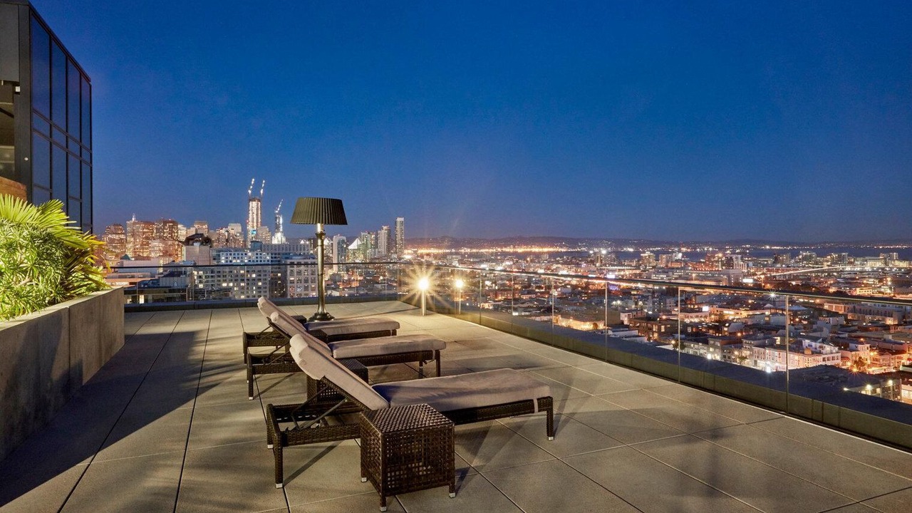 Photo of Patio Balcony in Downtown San Francisco