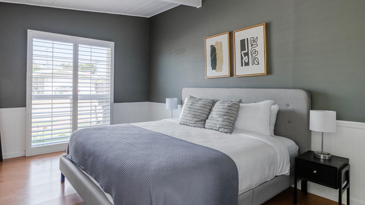 Photo of Bedroom in East San Mateo