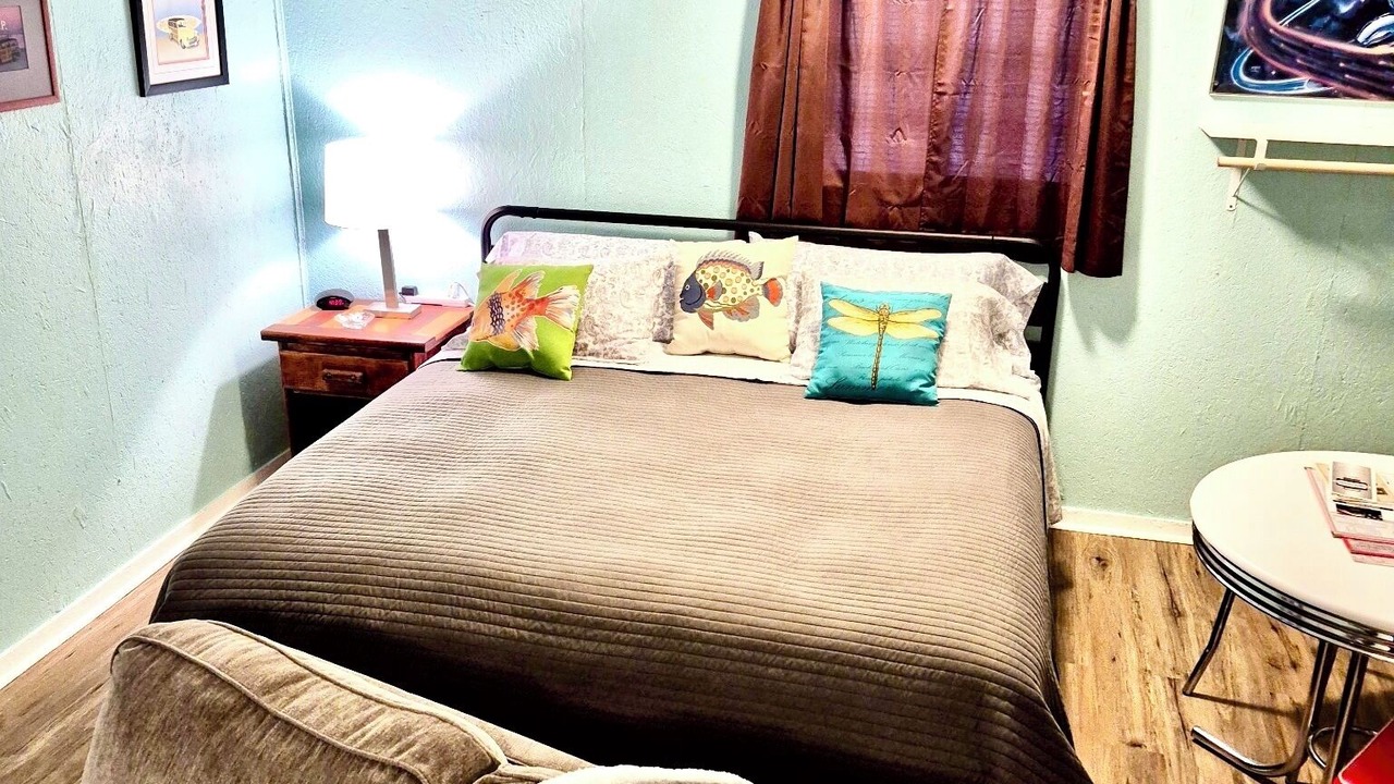 Photo of Bedroom in Saint Jo